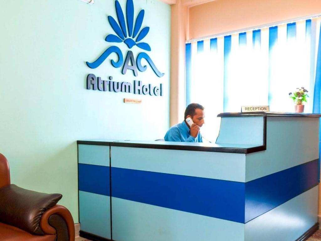Hotel Atrium Pokhara Exteriör bild